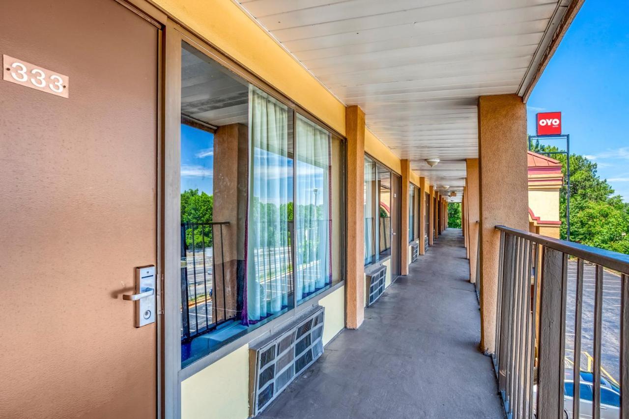Oyo Hotel Decatur I-20 East & Wesley Club Dr Exterior photo